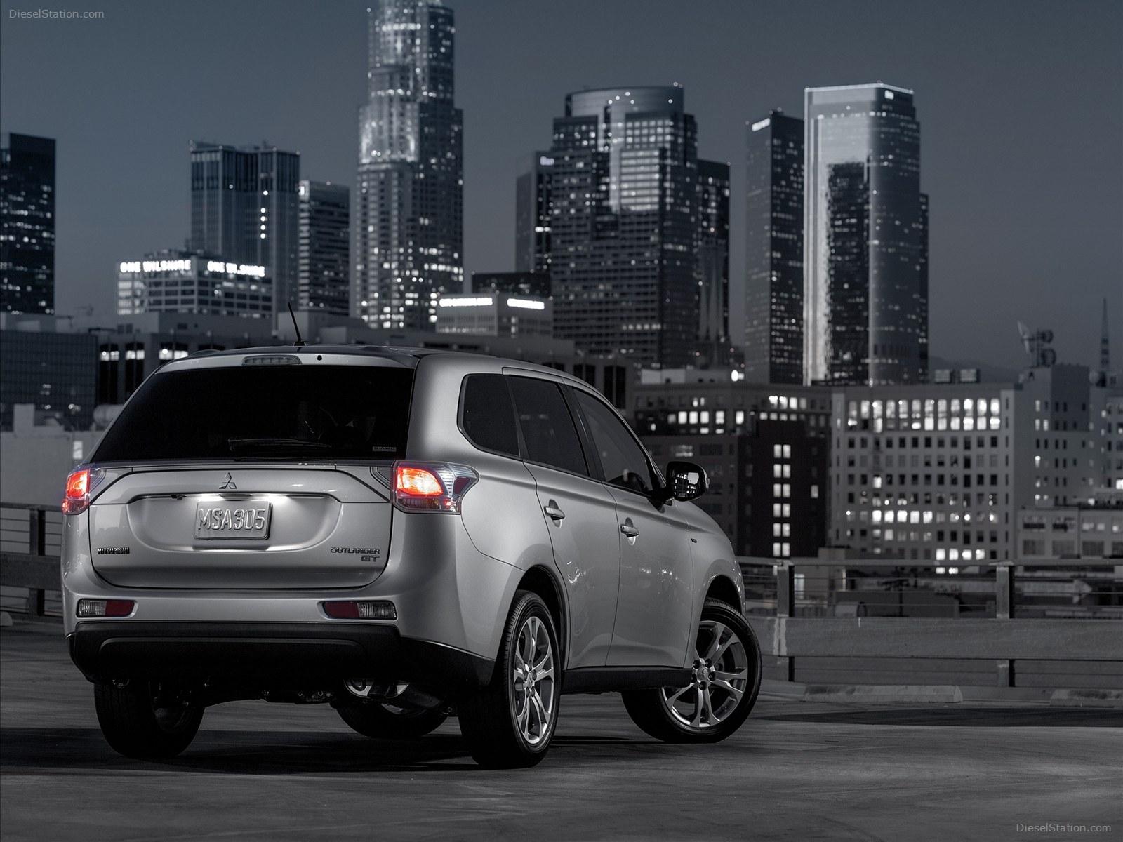 Mitsubishi Outlander GT 2014 Exotic Car Wallpaper of 66