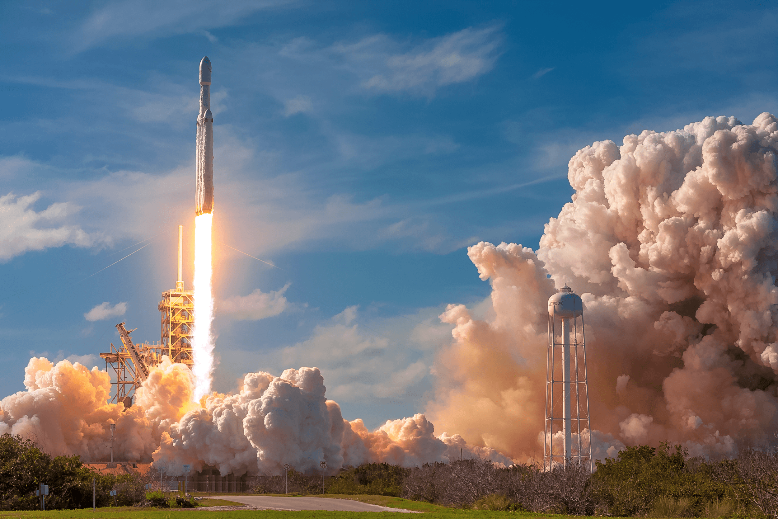 Behind the lens at SpaceX's historic Falcon Heavy launch