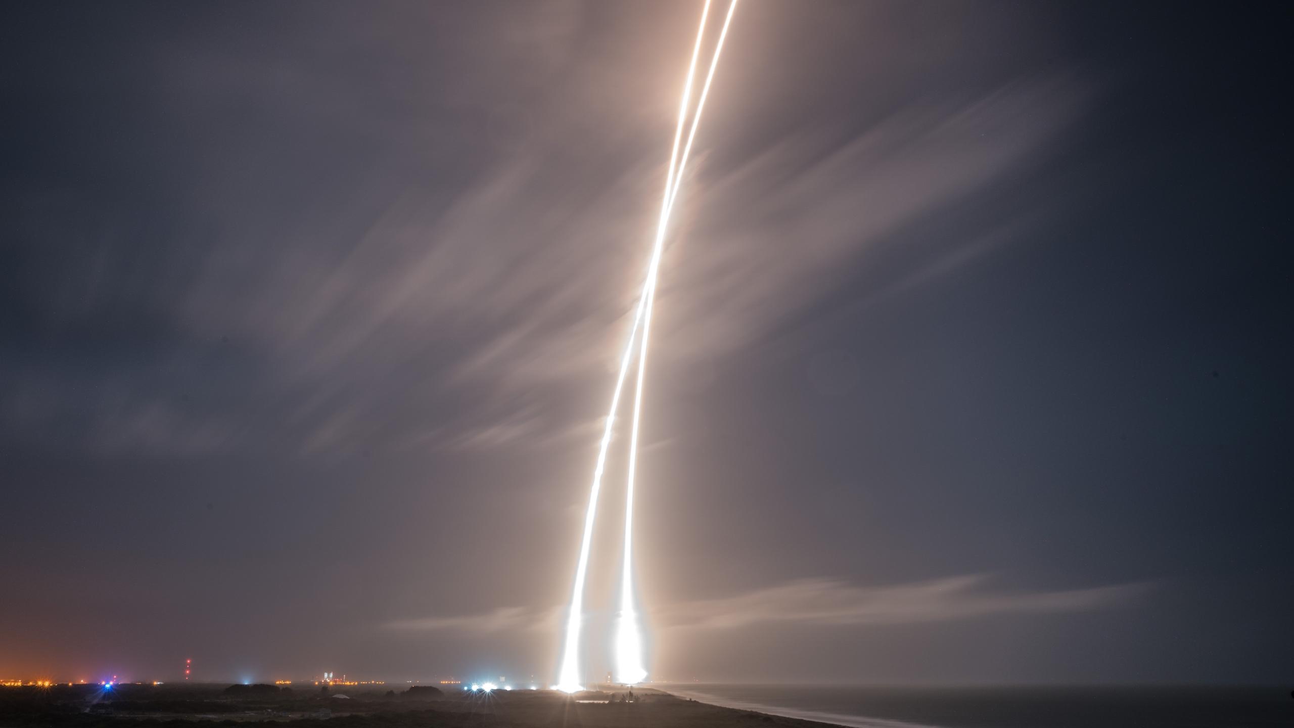 SpaceX's launch and landing of Falcon9 rocket [2560x1440] 1080p