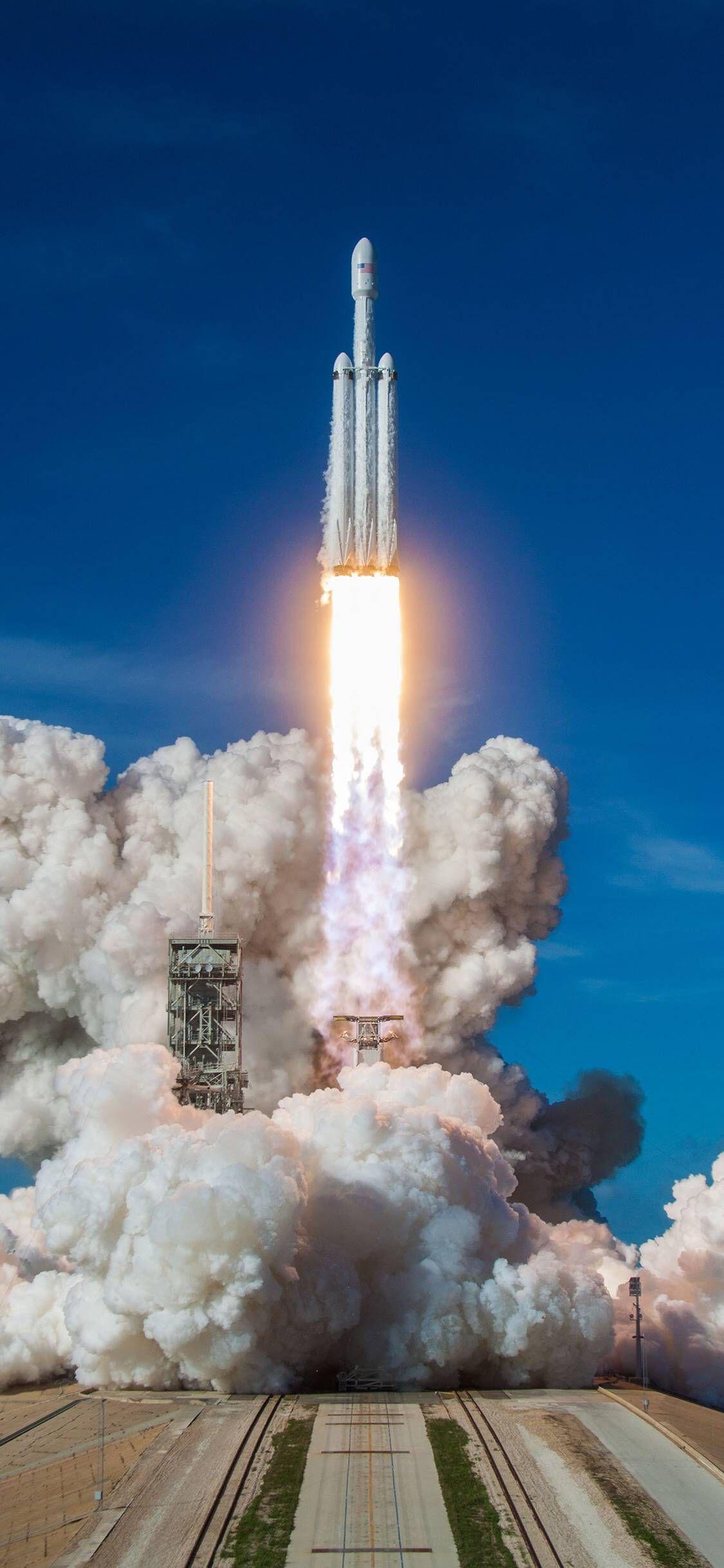 SoaceX Falcon Heavy Test Launch. Beautiful Wallpaper. Nasa space