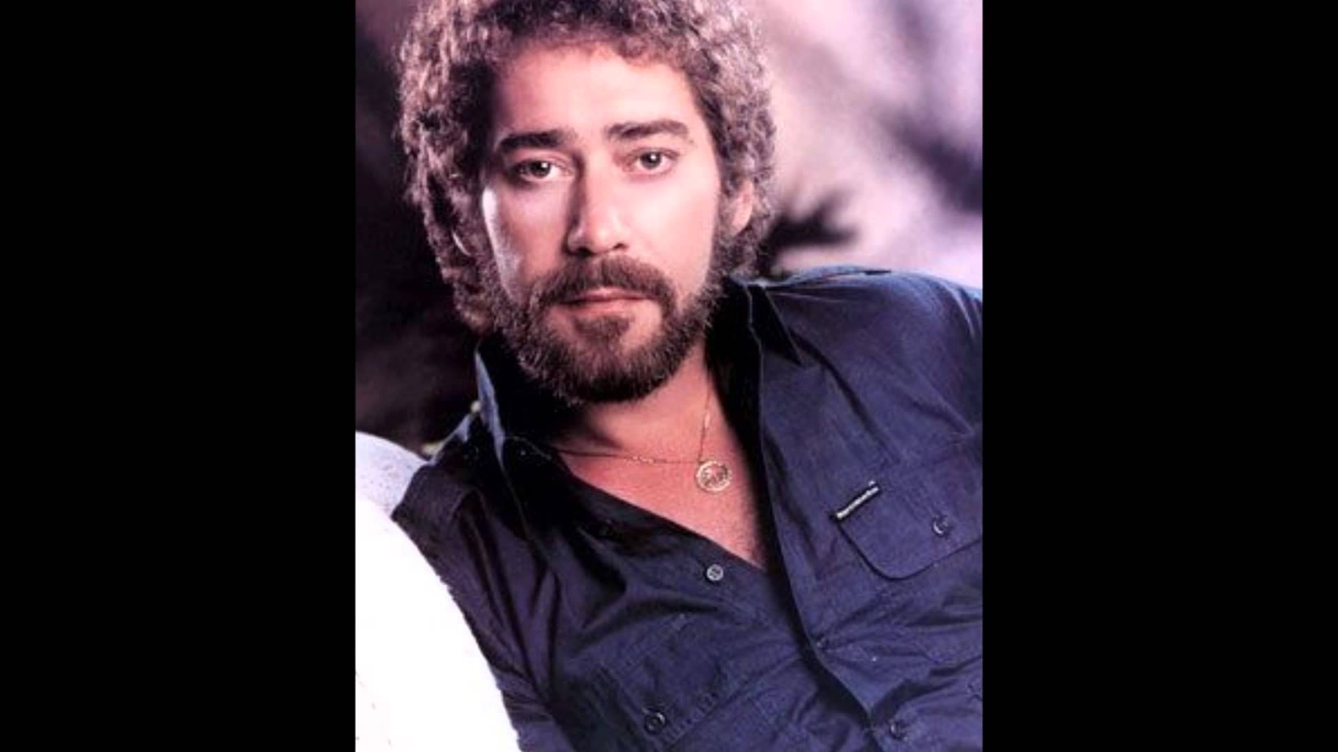 Earl Thomas Conley's Defining Moment in “Angel in Disguise”