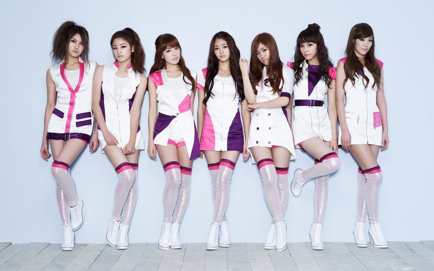 Korean Girl Group Wallpaper 1 X 1200