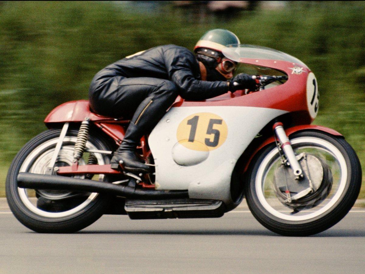 Tappet Gap. Agostini Senior TT 1965