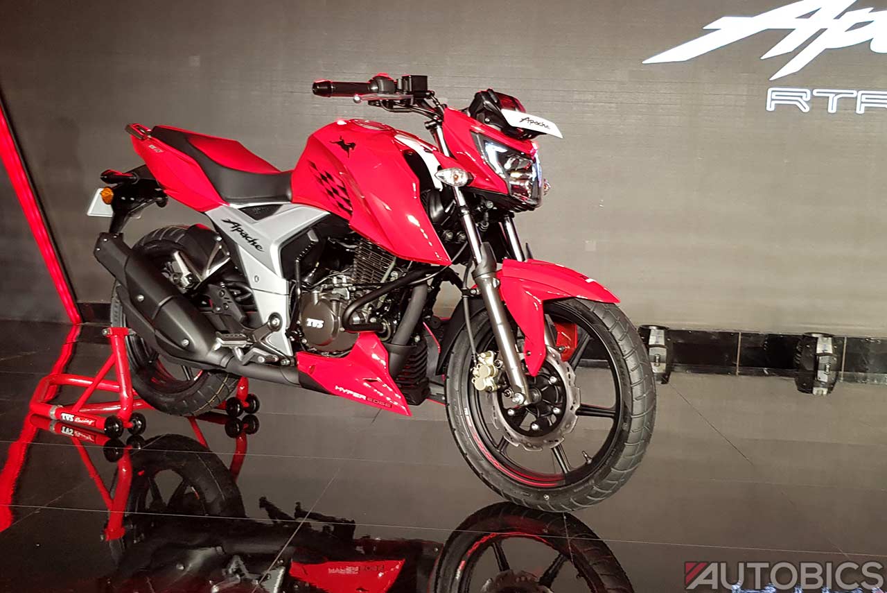 TVS Apache RTR 160 4V Racing Red Front Right 2018