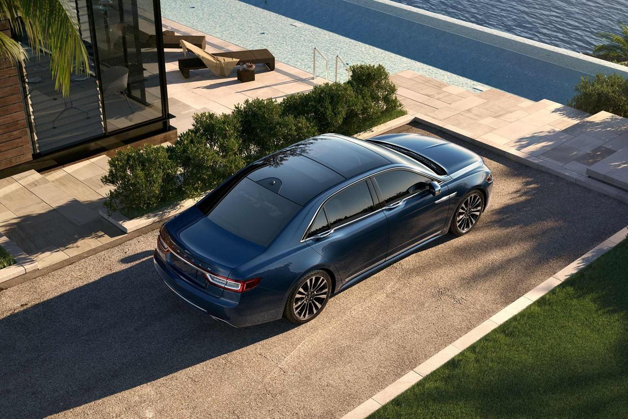 Lincoln Continental blue color roof view full HD wallpaper