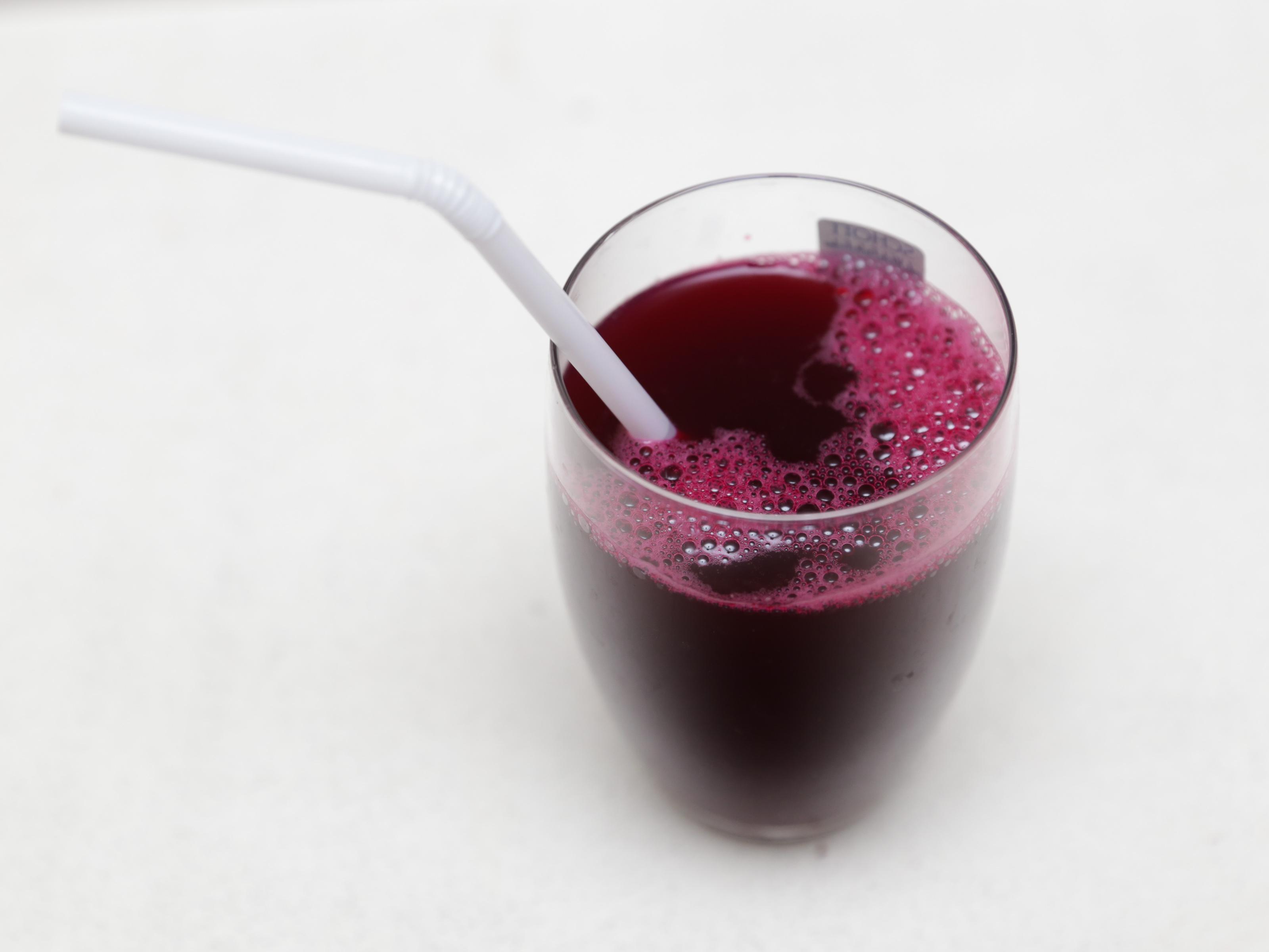 How to Make Beetroot Juice (with Picture)