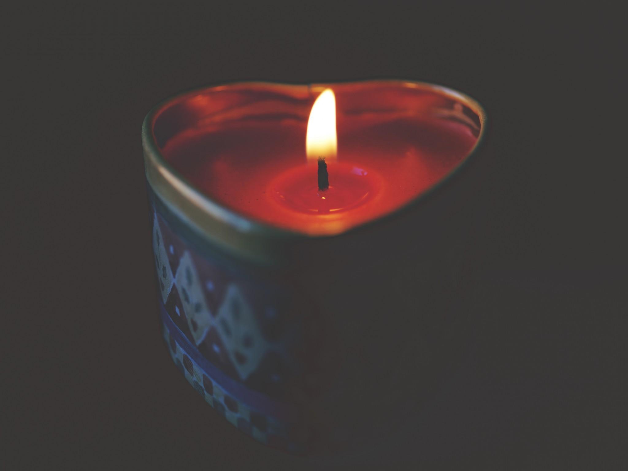 Download 2048x1536 Candle, Flame, Mood Wallpaper for Ainol Novo 9