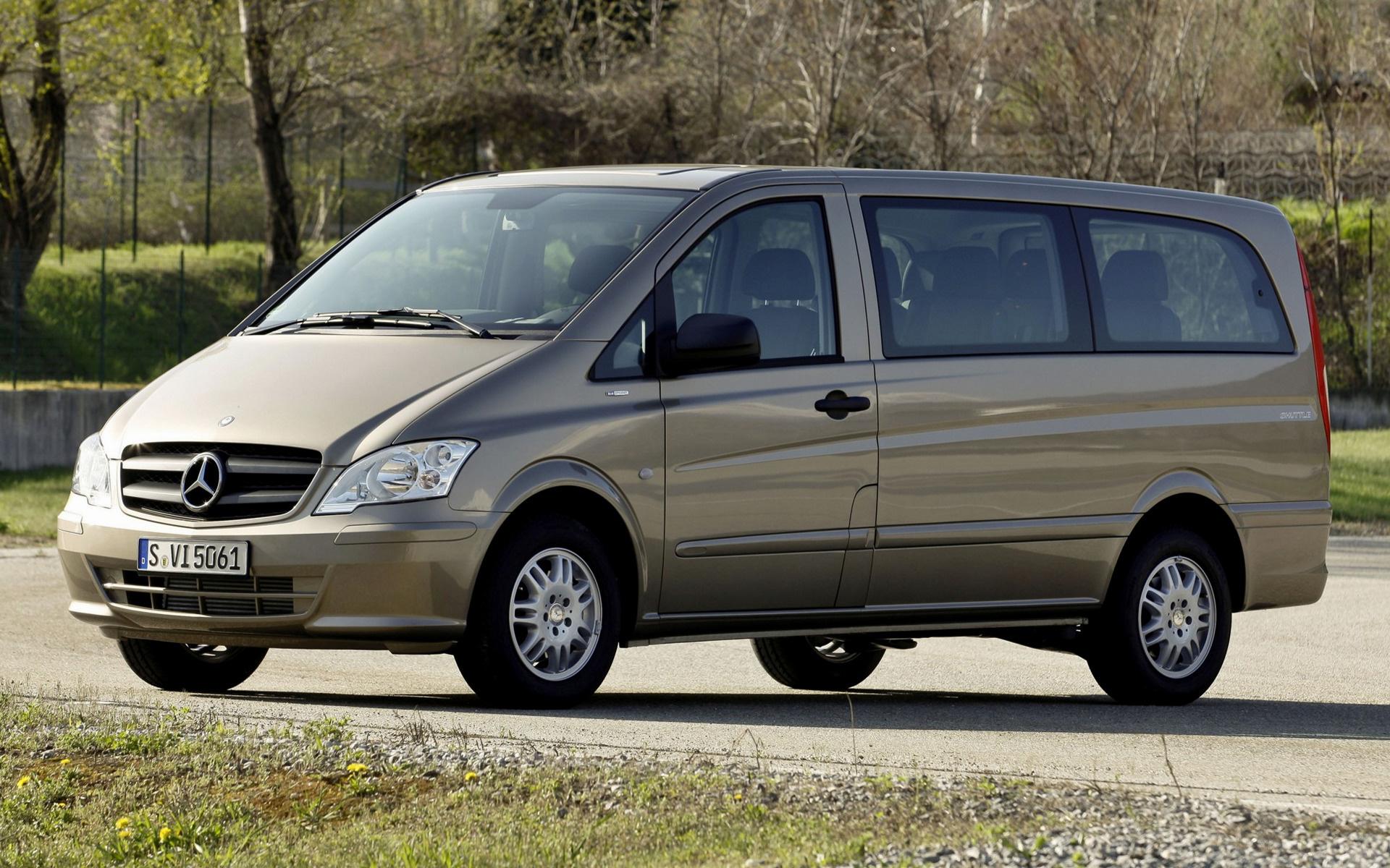 Mercedes Benz Vito Shuttle [Long] And HD Image