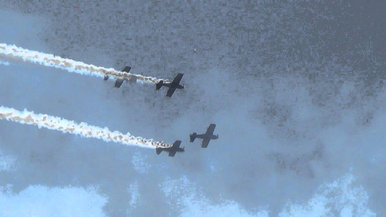 Mazury AirShow 2014 Flying Bulls Aerobatic Team