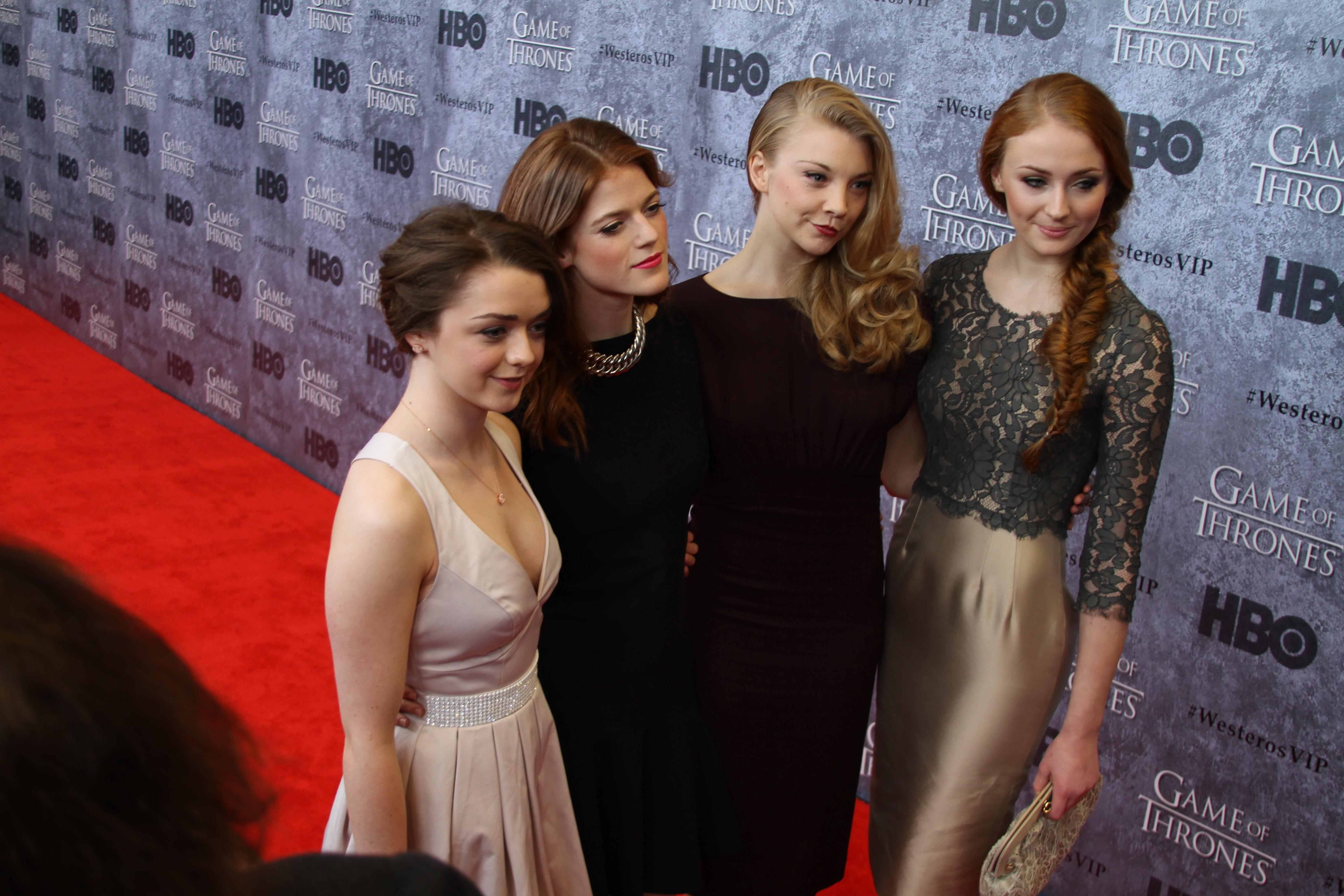 game of thrones arya stark maisie williams rose leslie sophie turner