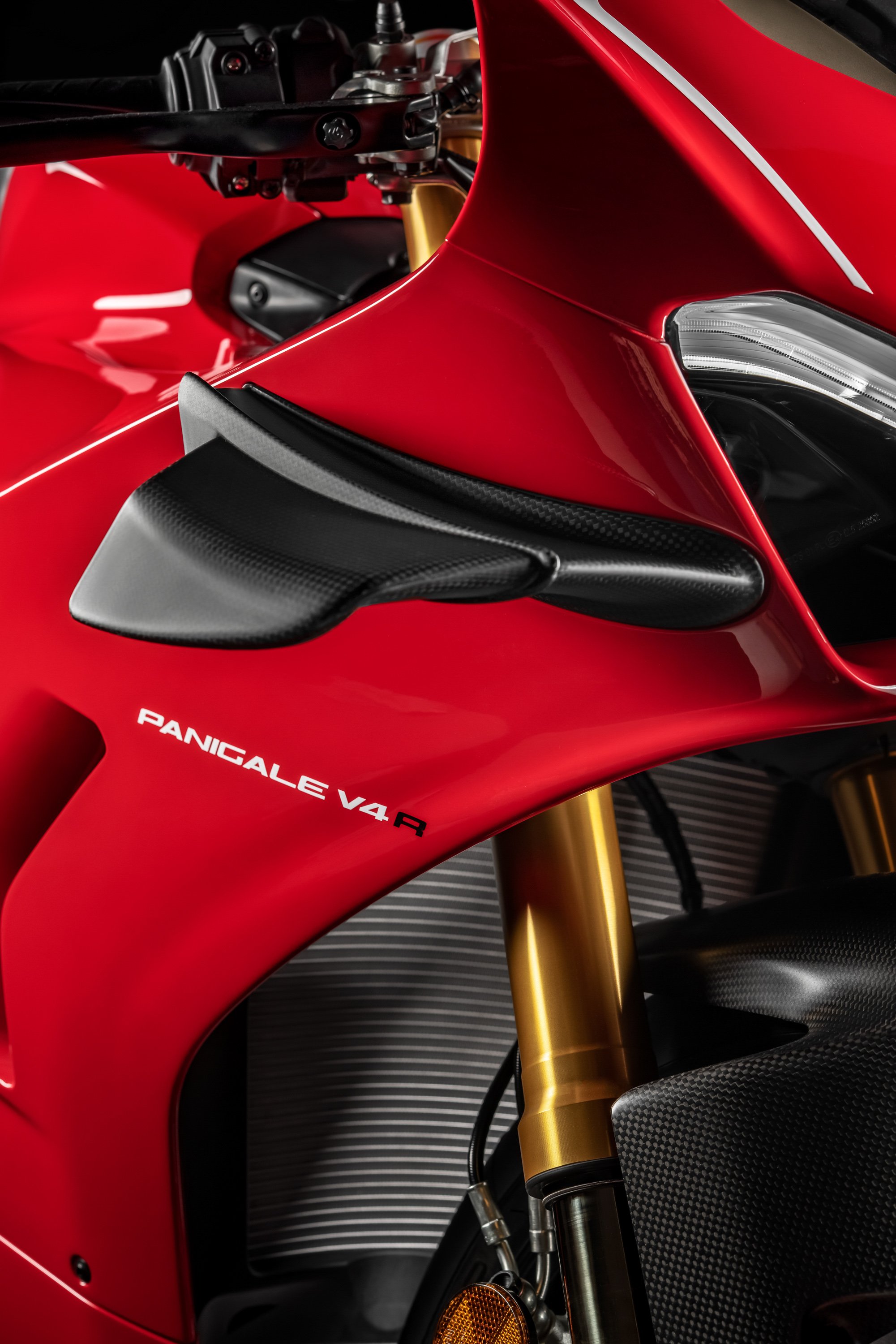 Ducati Announces Panigale V4 R Track Special Ahead of 2018 Milan