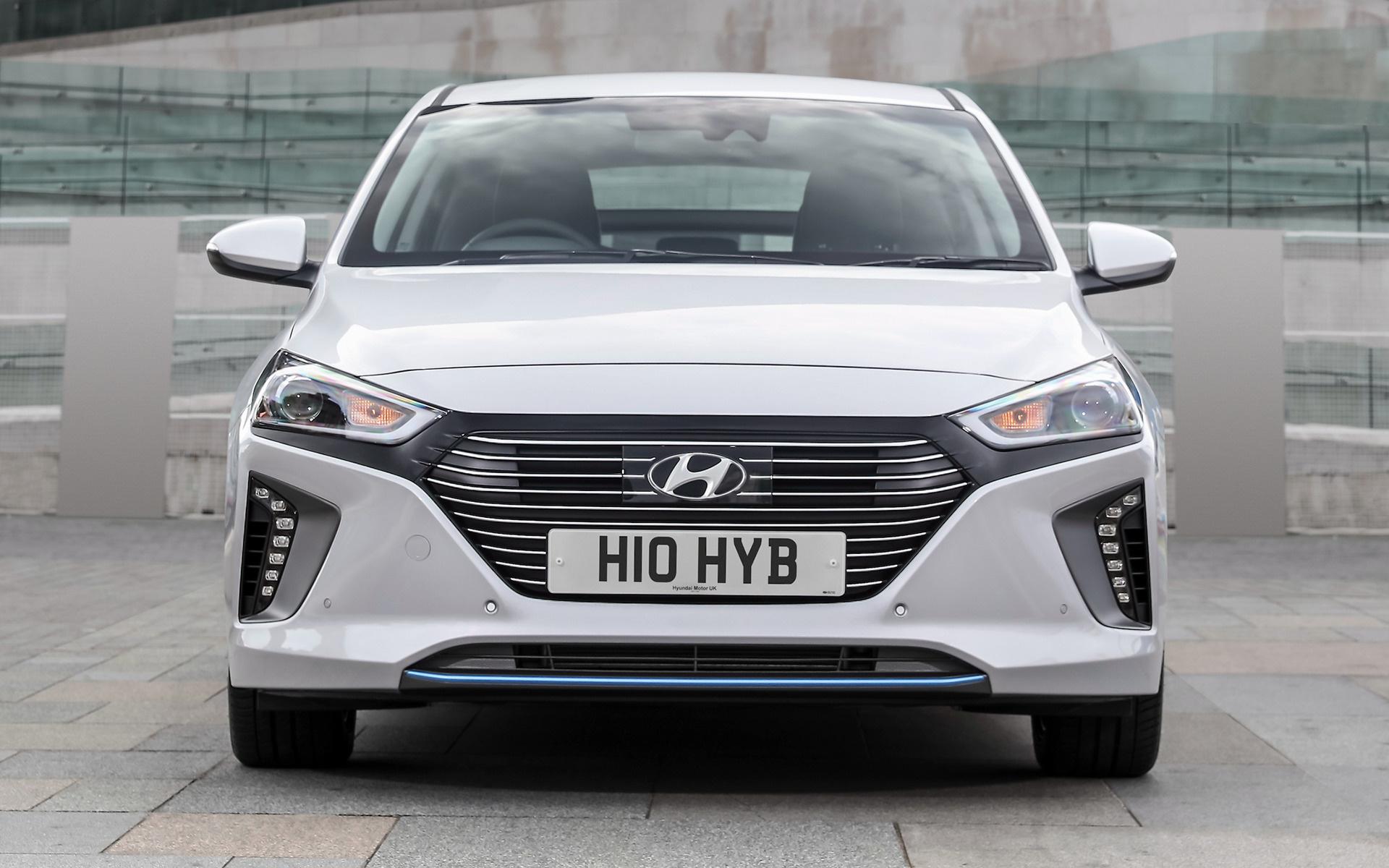Hyundai Ioniq Hybrid (UK) and HD Image