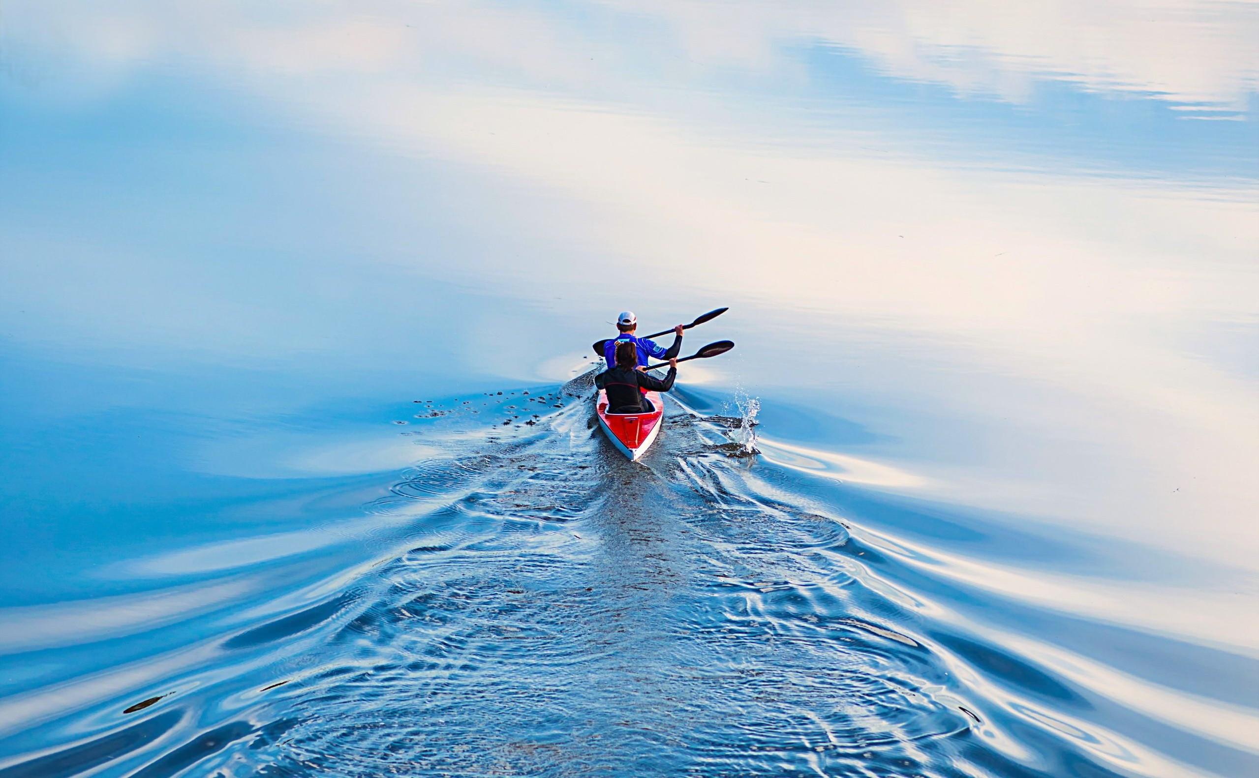 Rowing Away Photography HD Wallpaper