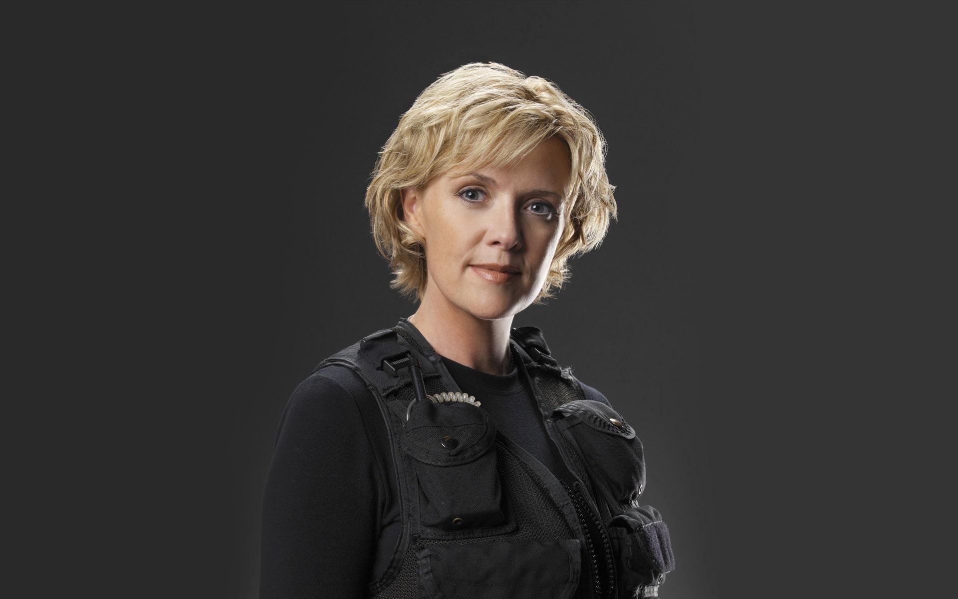 Tons of awesome Amanda Tapping wallpapers to download for free. 