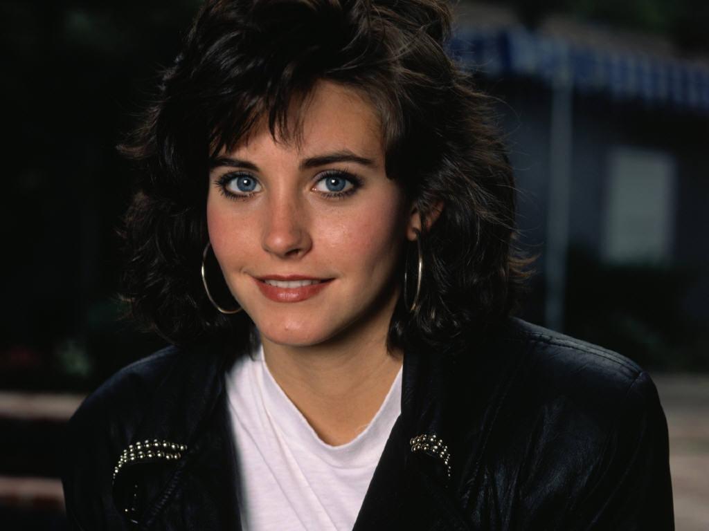 Courteney Cox image Young Courteney Cox HD wallpaper and background