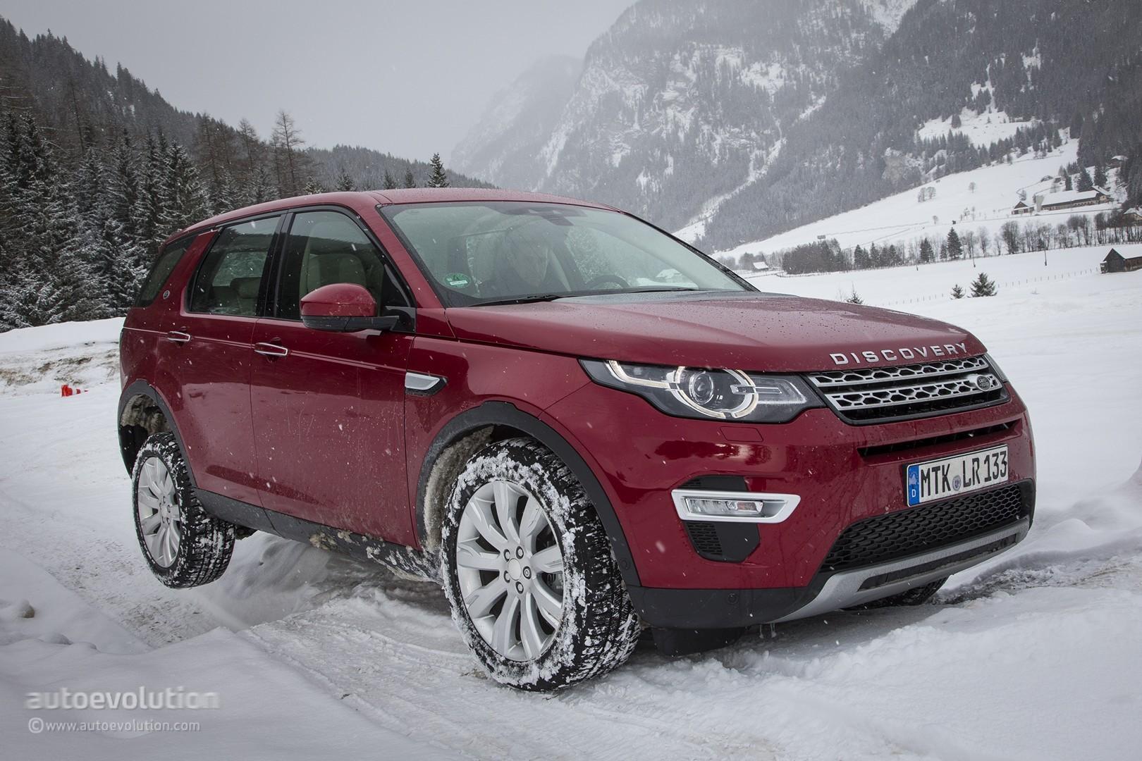 Land Rover Discovery Sport HD Wallpaper: All the Right Moves