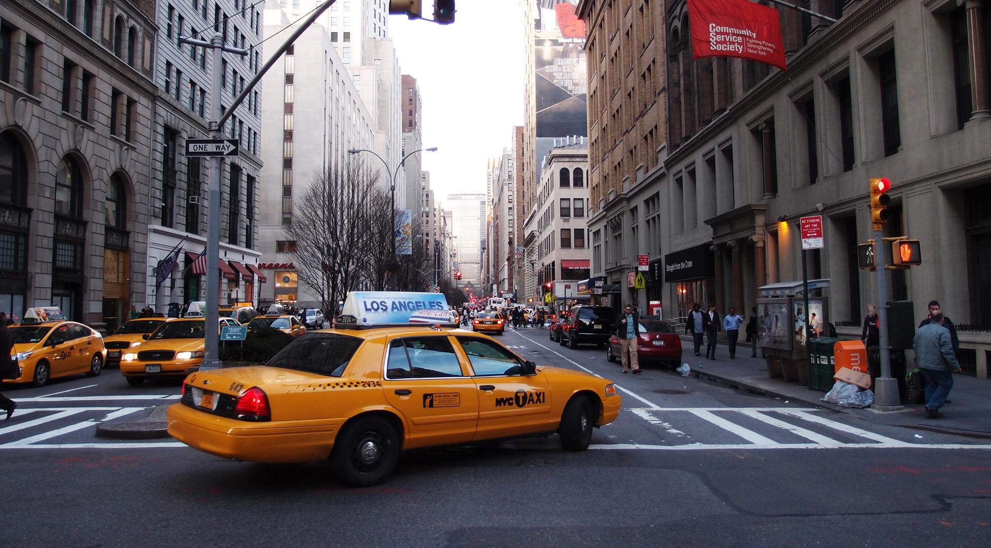 NEW YORK CITY VS LOS ANGELES visual data 6