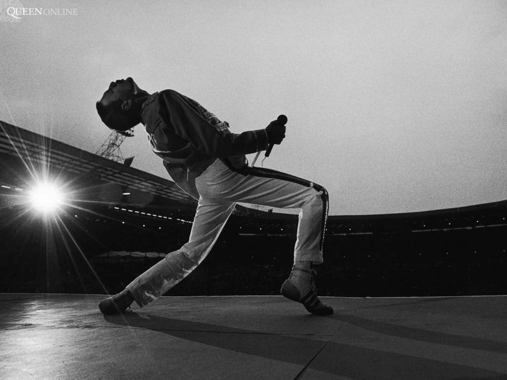 Freddie Mercury. Defending Axl Rose