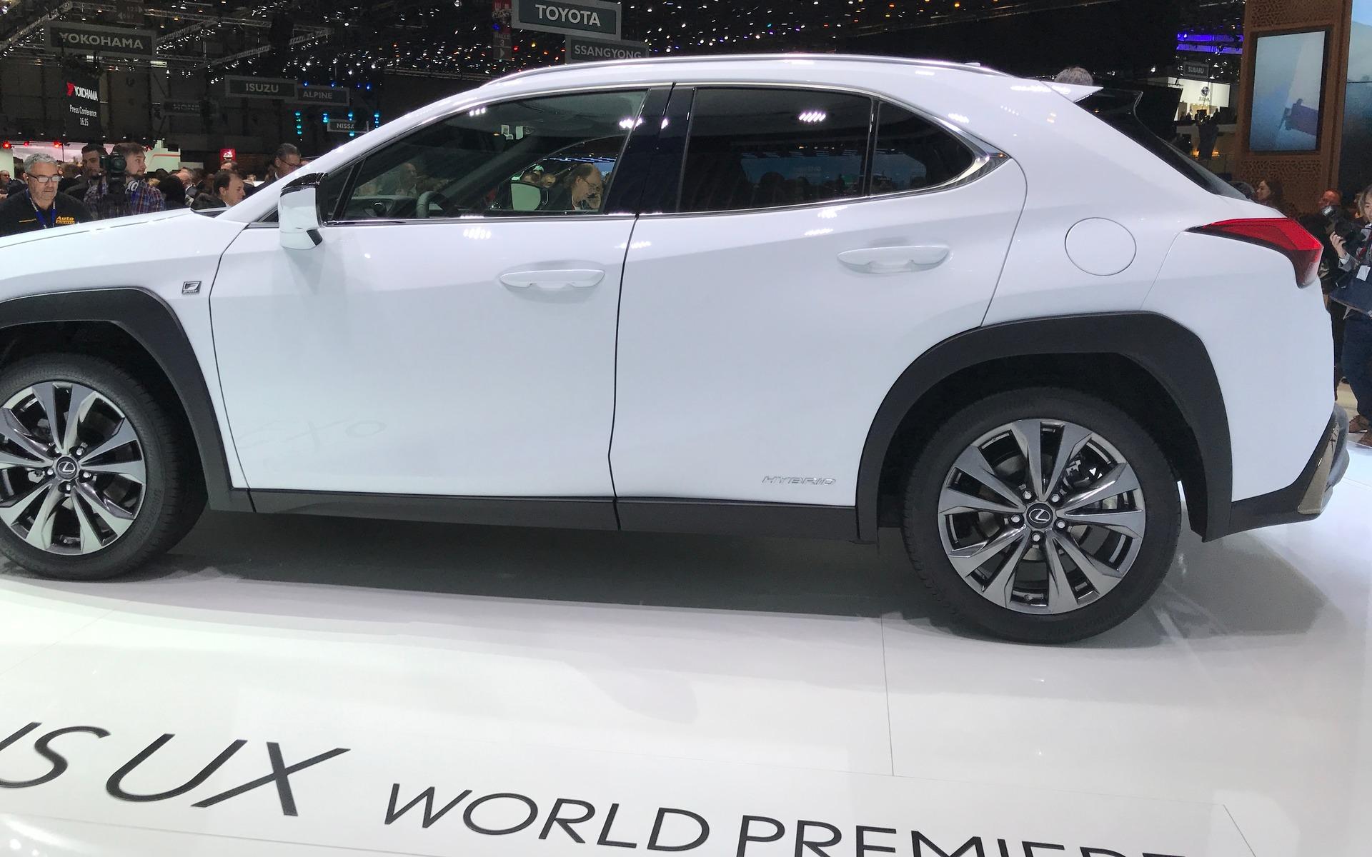 Lexus UX: The Brand's New Entry Level SUV Is Coming!