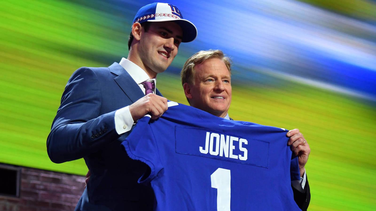 Giants once again make a mockery of themselves with Daniel Jones