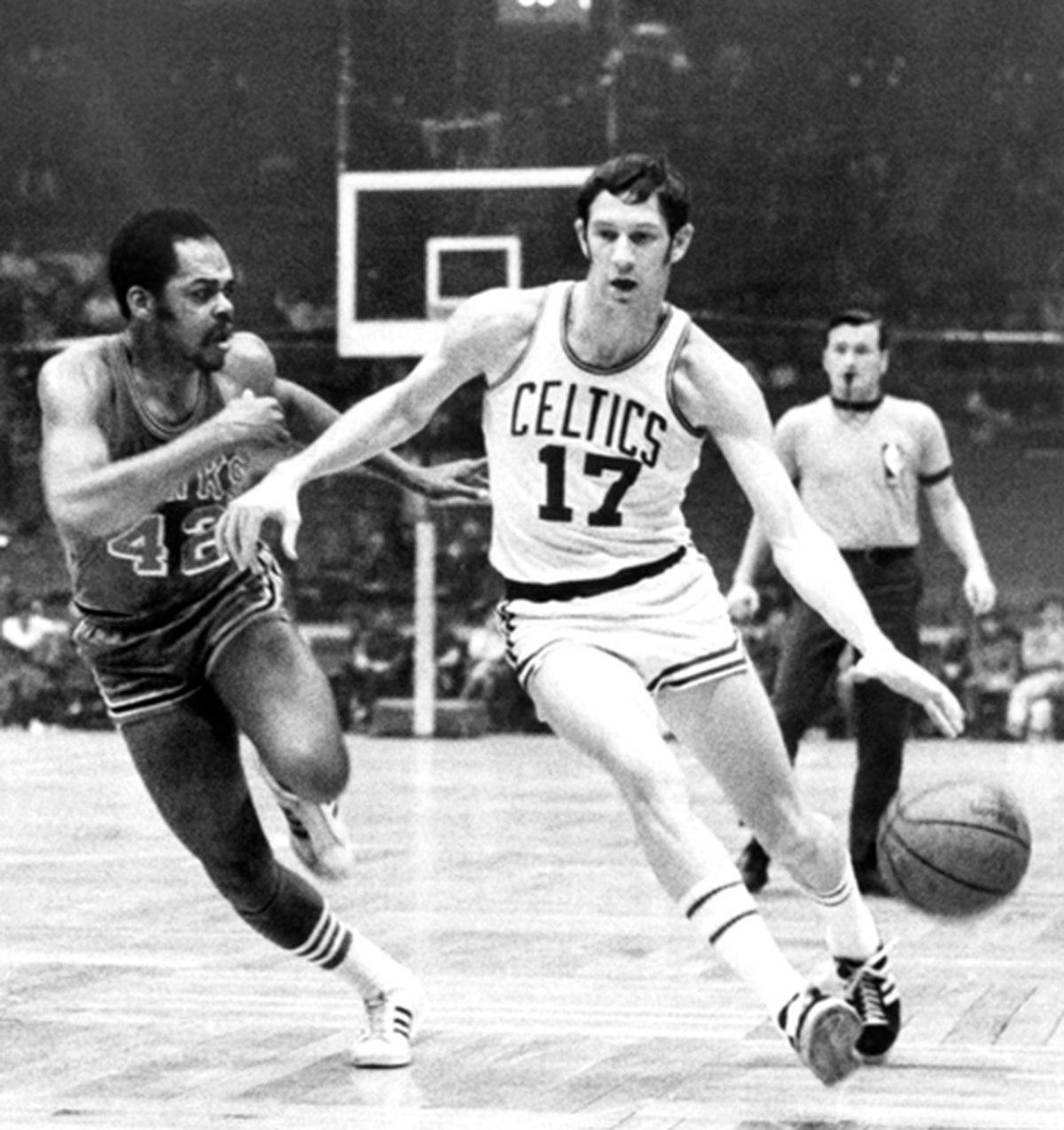 John Havlicek, Boston Celtics and Ohio State great, dies
