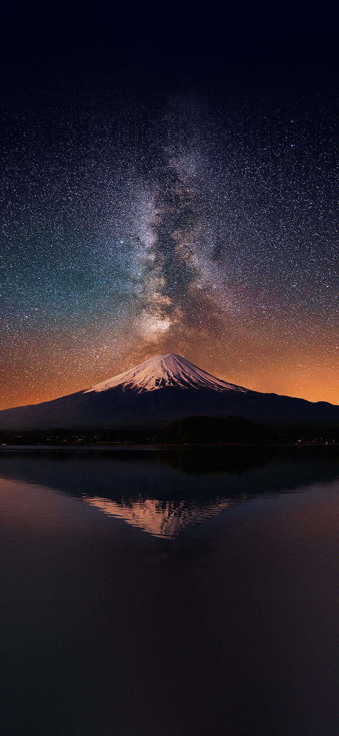 wallpaper milky way on mountain fuji sky