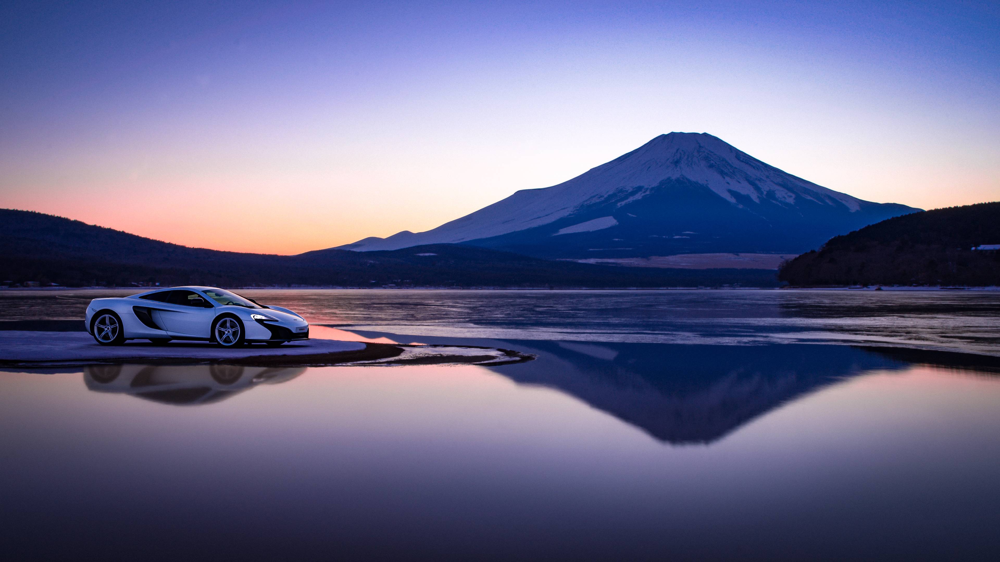 McLaren at Mount Fuji Wallpaper
