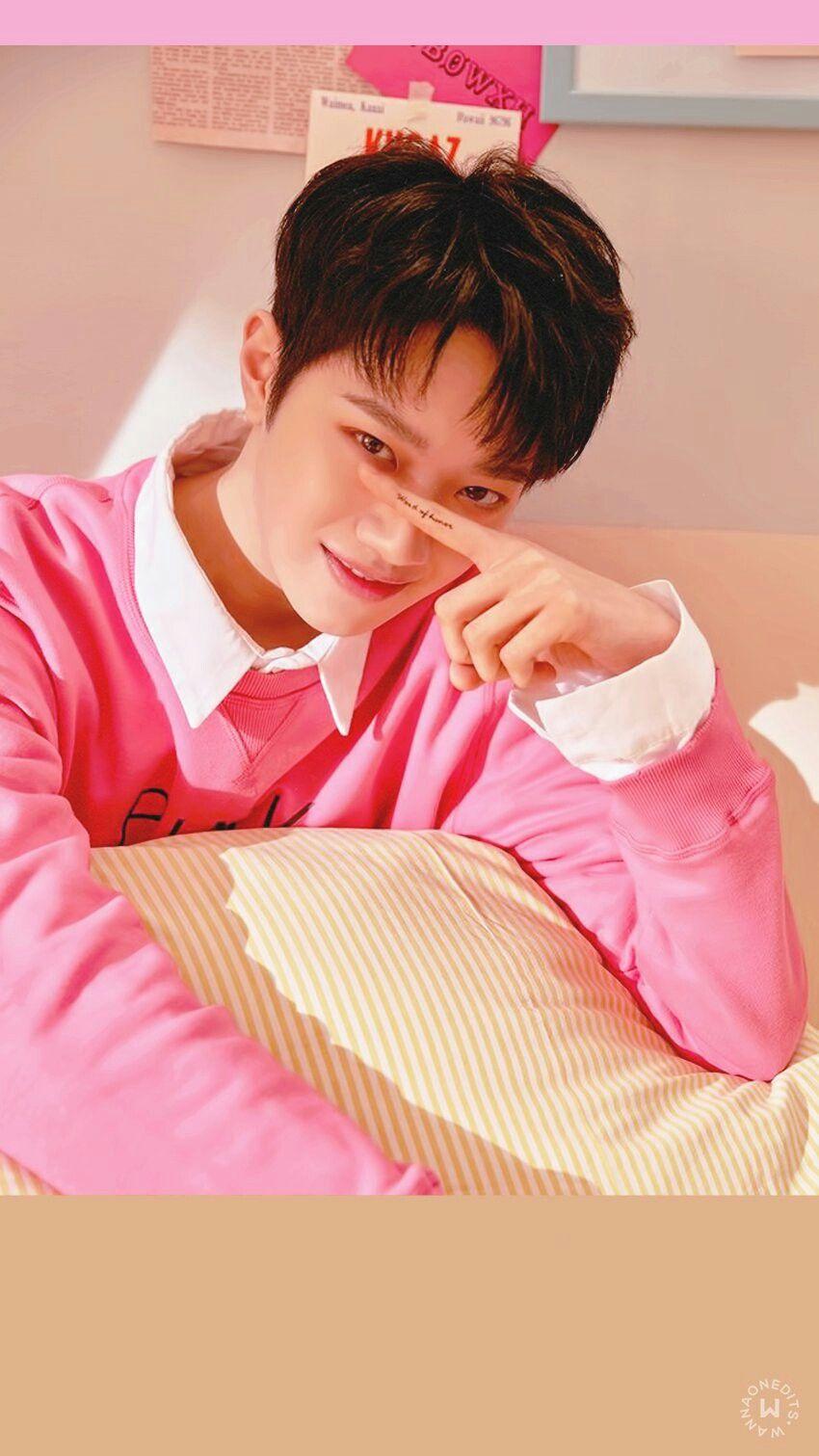 Lai Kuanlin Lockscreen Wallpaper © To Owner. WannaOne❤ In 2019