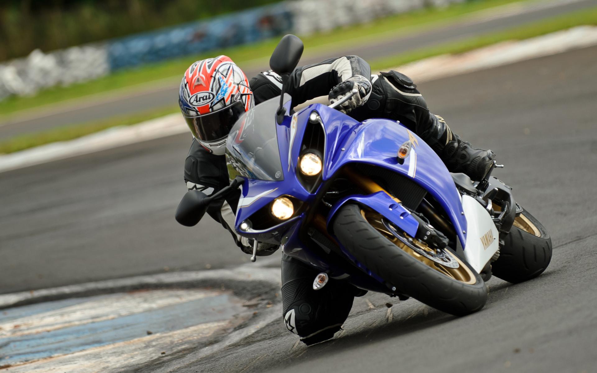 Yamaha vehicles motorcycles motorbikes bike racing race track sports
