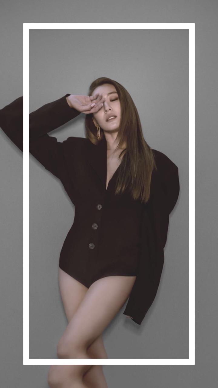 — tiffany young • lockscreen or wallpaper reblog