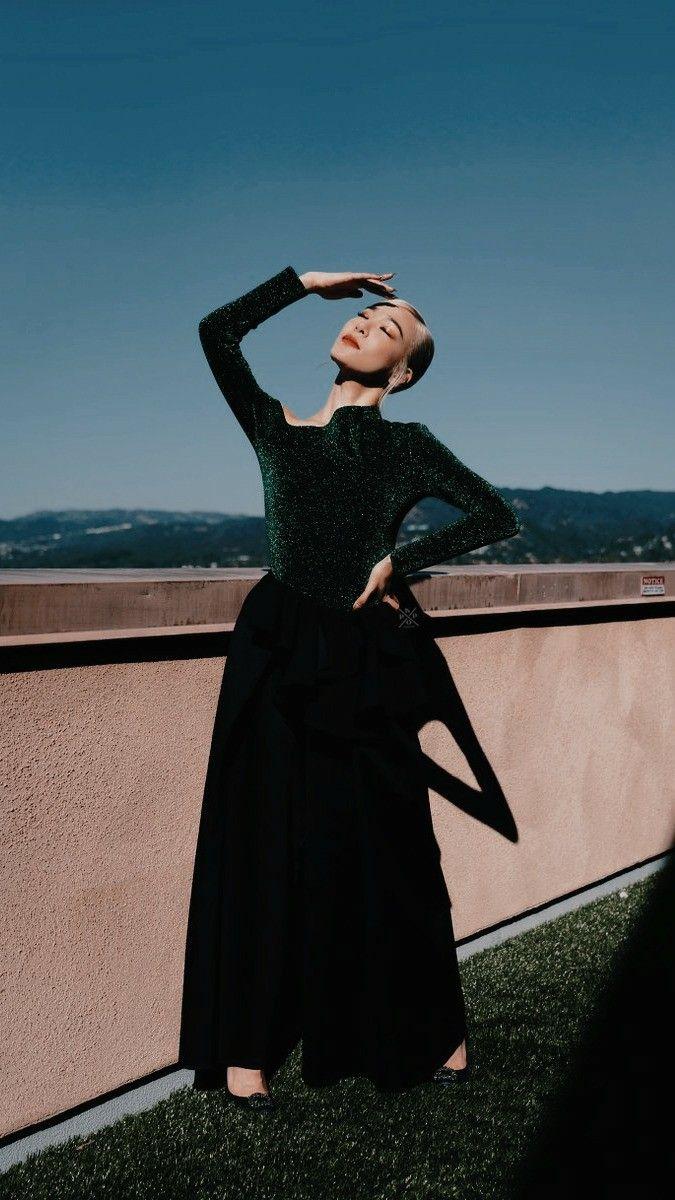 Tiffany Young Wallpaper. K Pop Wallpaper Lockscreen In 2019