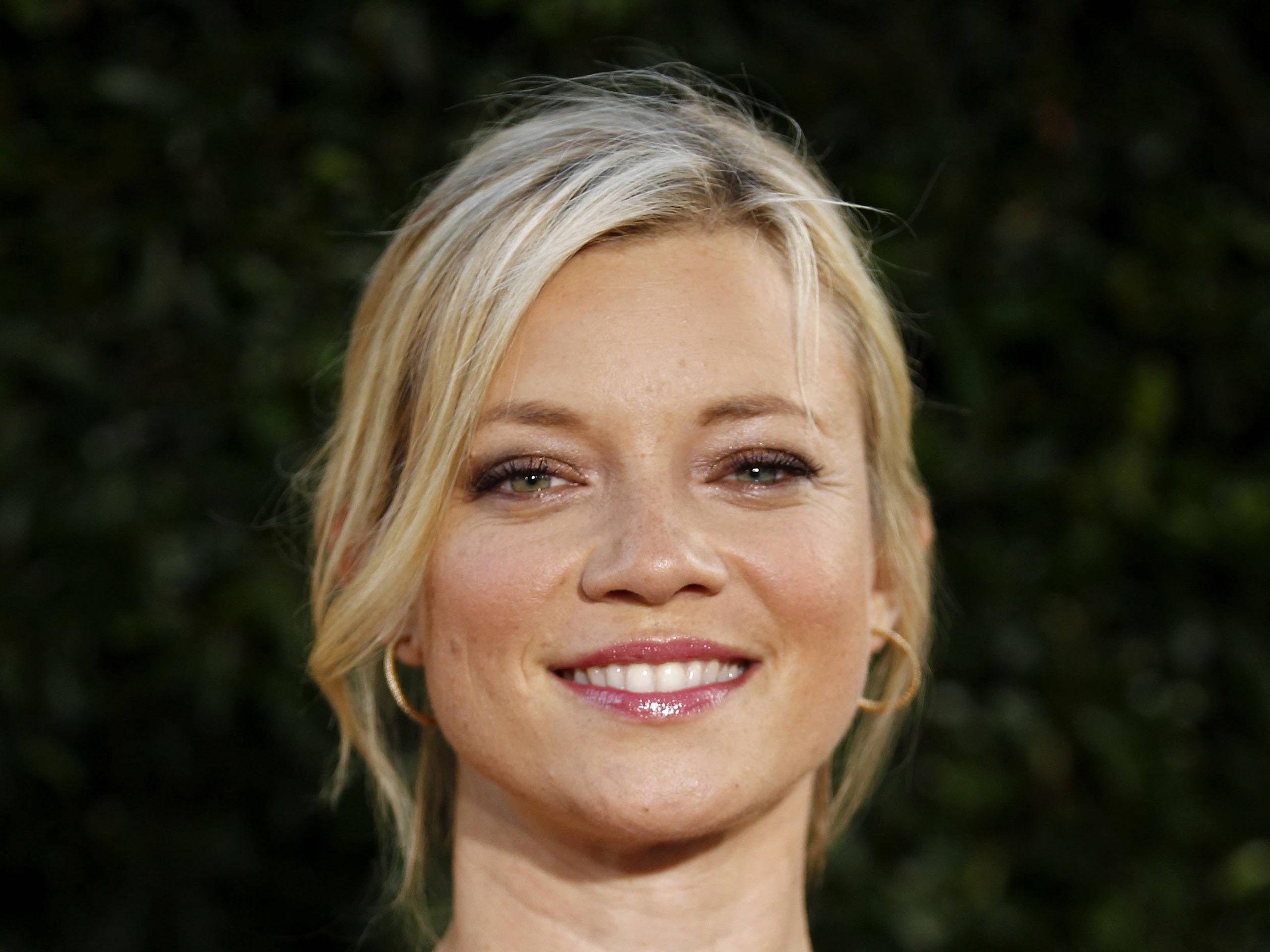 Amy Smart Wallpapers - Wallpaper Cave