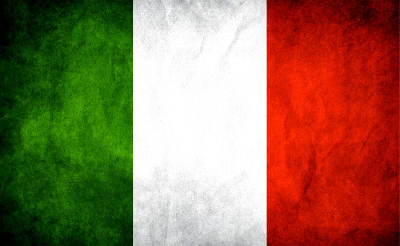 Italian Flag Wallpaper Background