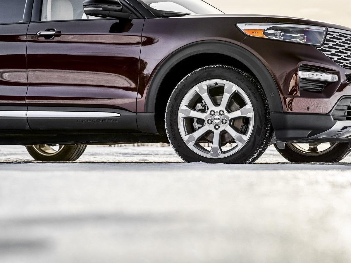 Ford Explorer with Exciting Wallpaper ideas