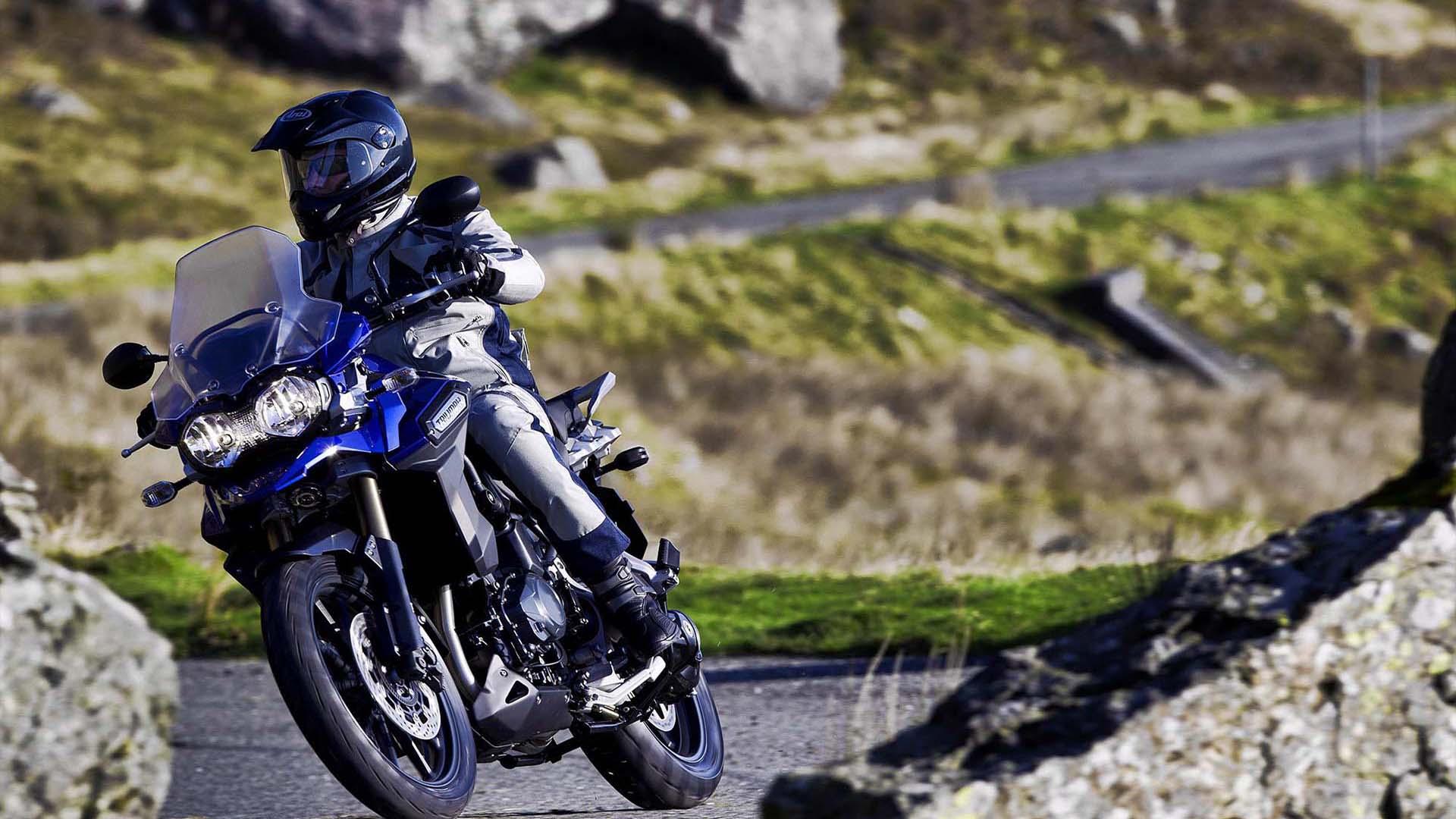 Triumph Tiger 1200 Explorer 2012 wallpaper
