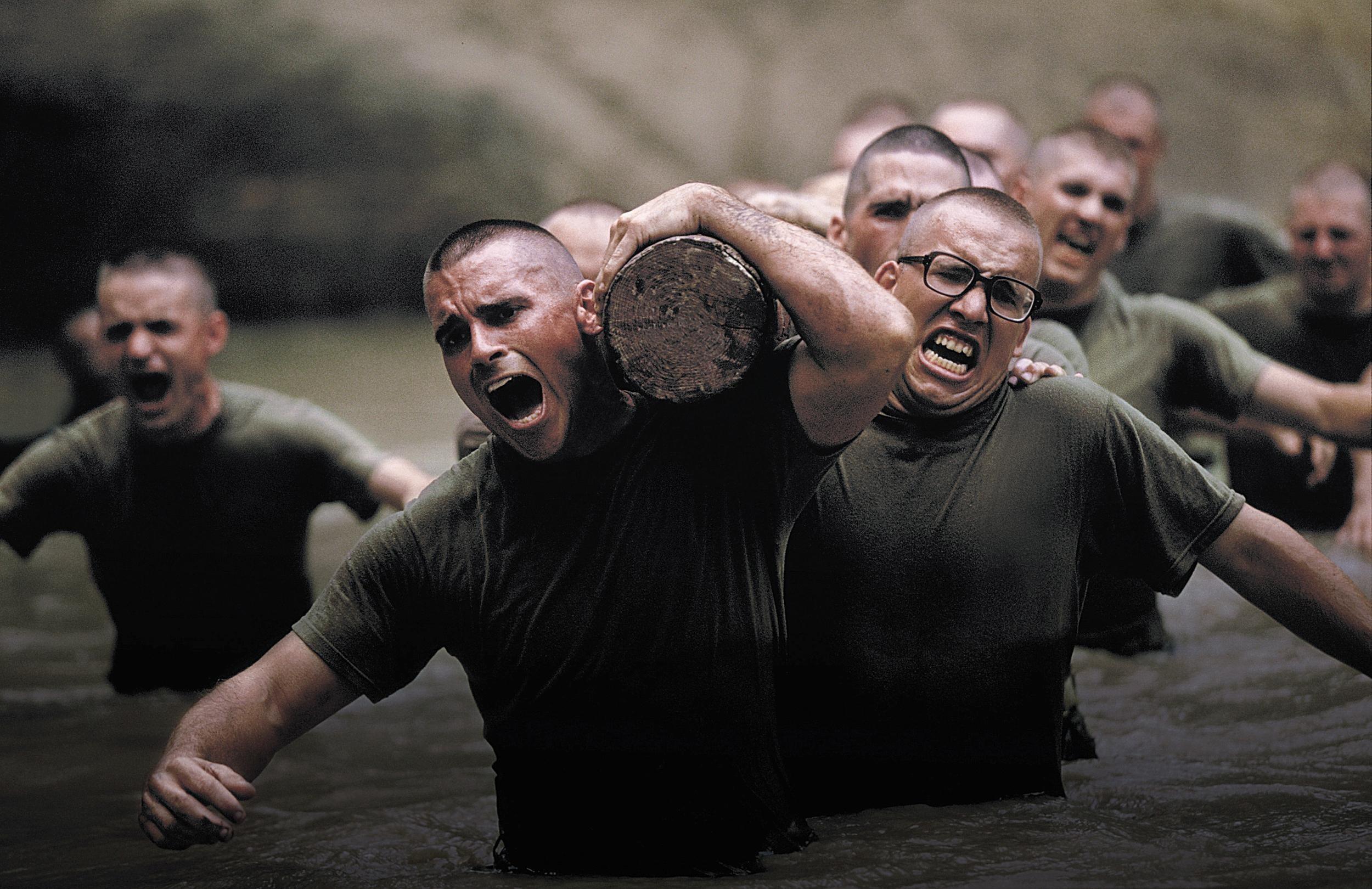 Soldiers military troops training wallpaper