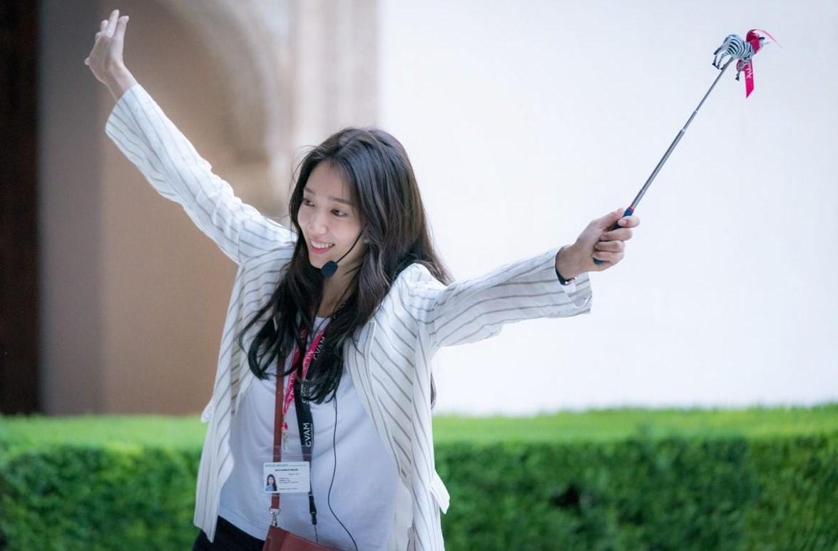 Park ShinHye First Still Cut For Highly Awaited “Memories Of