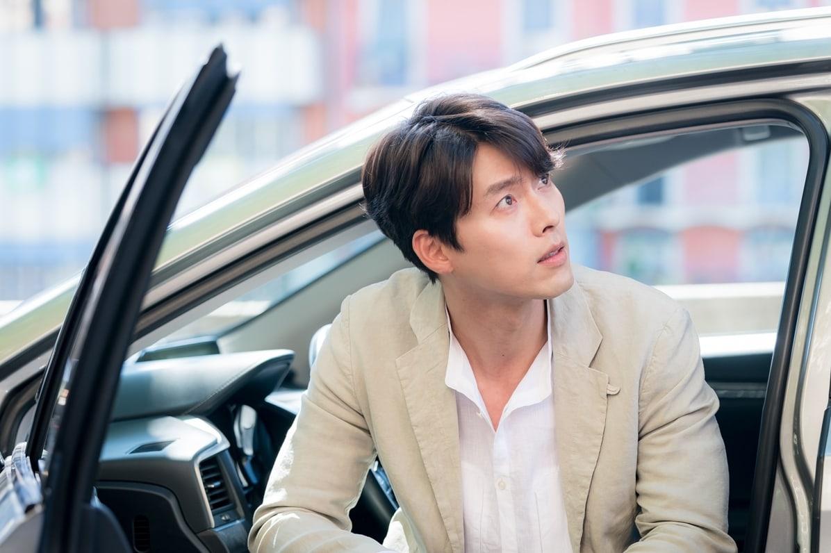 Hyun Bin Talks About What Drew Him To His Upcoming Drama “Memories