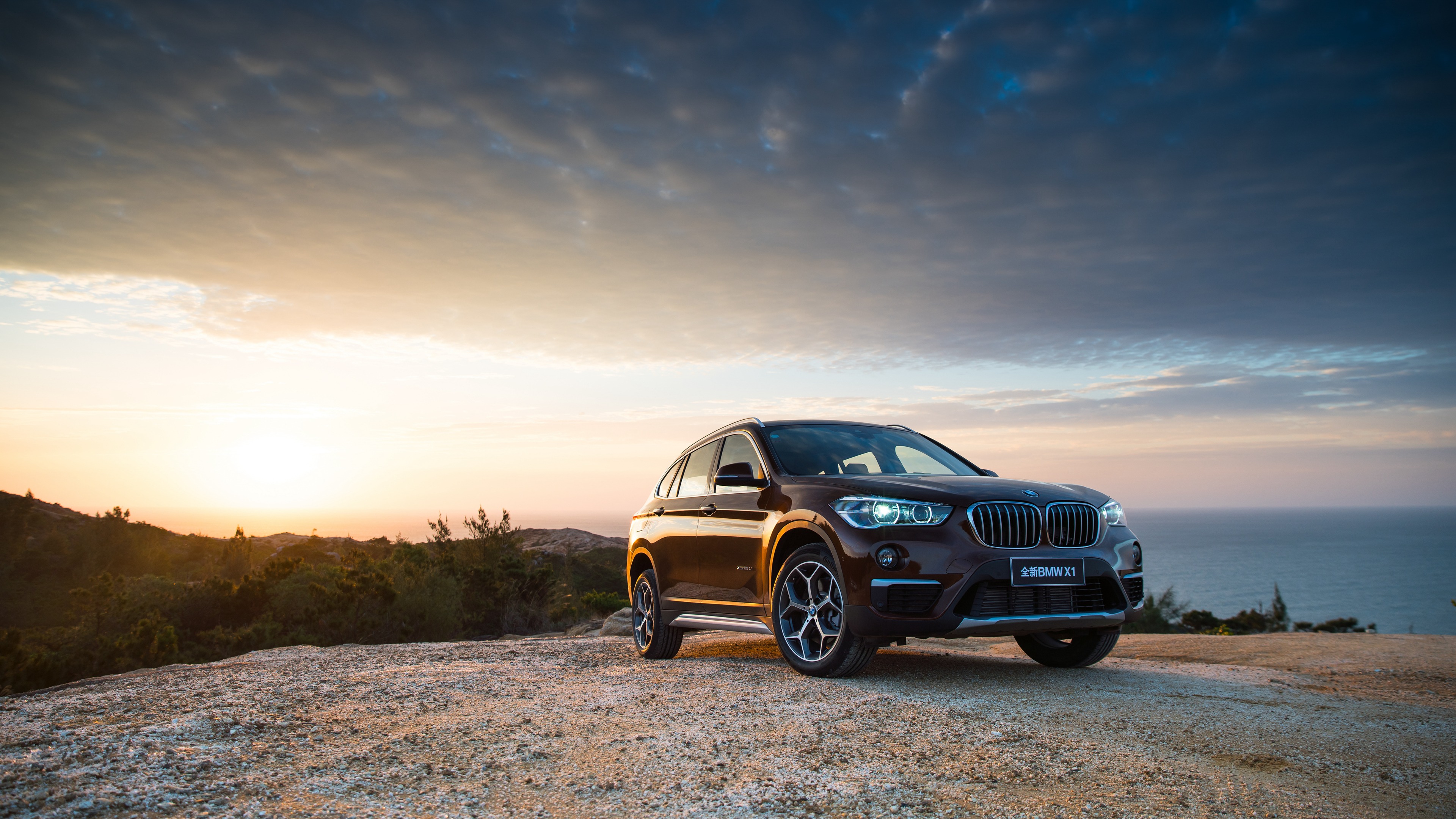 Download wallpaper 3840x2160 bmw, x f side view, crossover 4k