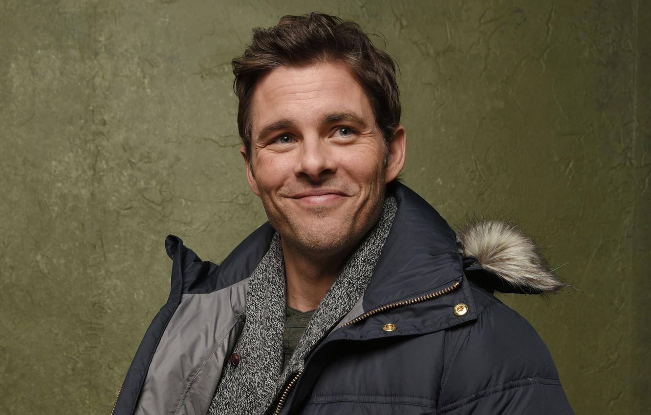 Wallpaper smile, background, wall, portrait, scarf, jacket, actor