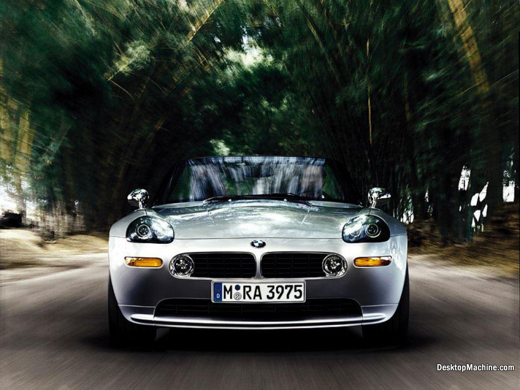 BMW Z8 Roadster 1024 x 768 wallpaper