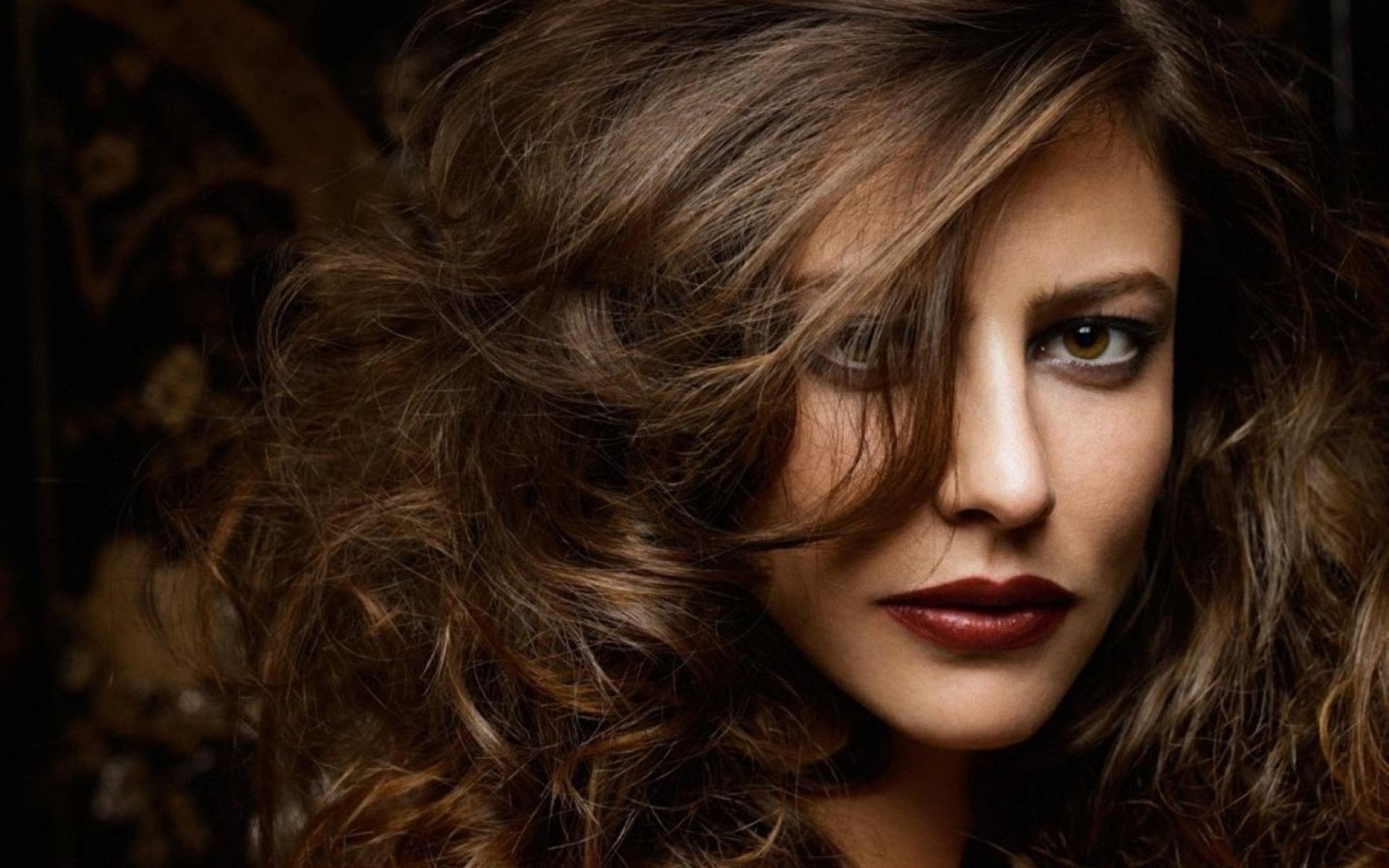 Anna Mouglalis Wallpapers - Wallpaper Cave