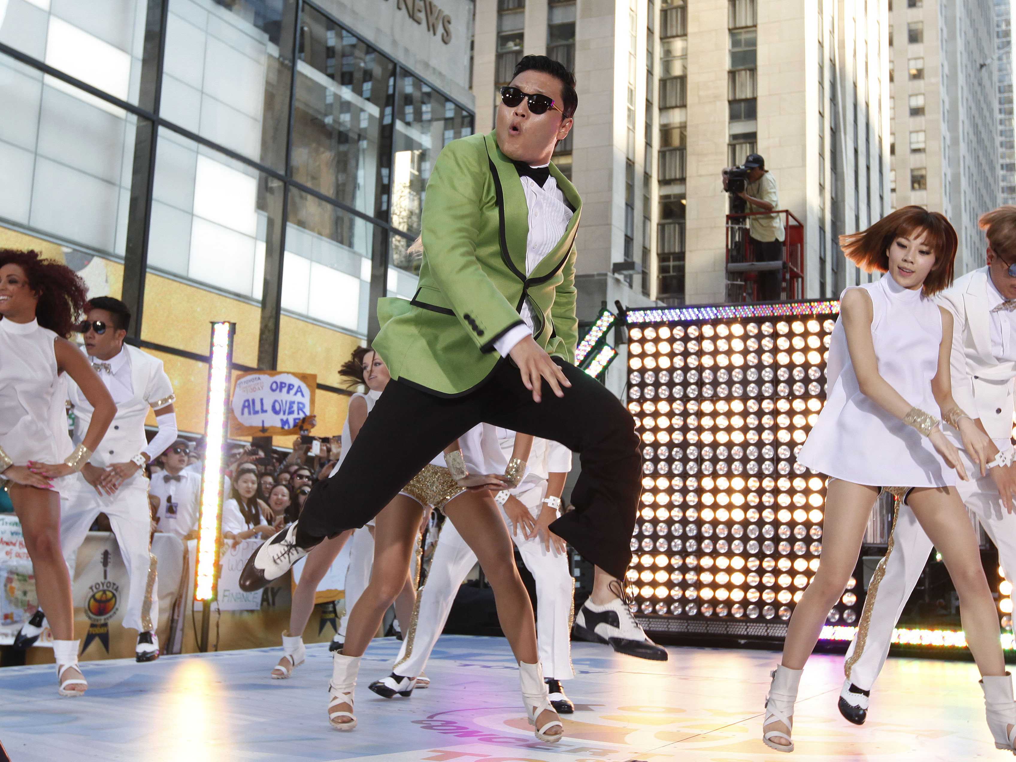 Psy Gangnam Style Danc HD Wallpaper, Background Image