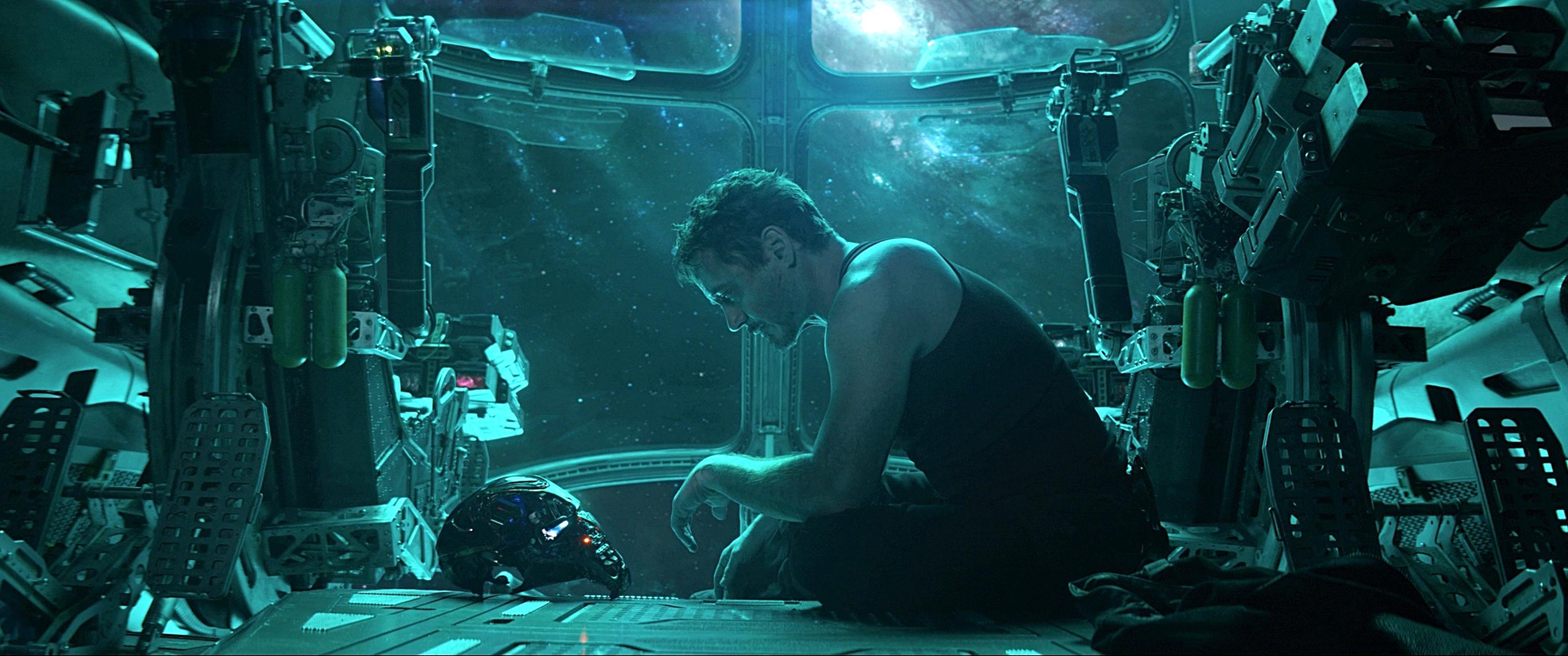 Tony Stark in space (from Avengers: Endgame trailer) 3440x1440