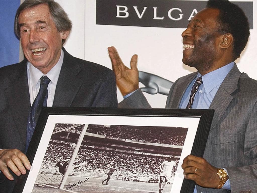 England's World Cup Winning Goalkeeper Gordon Banks Dies