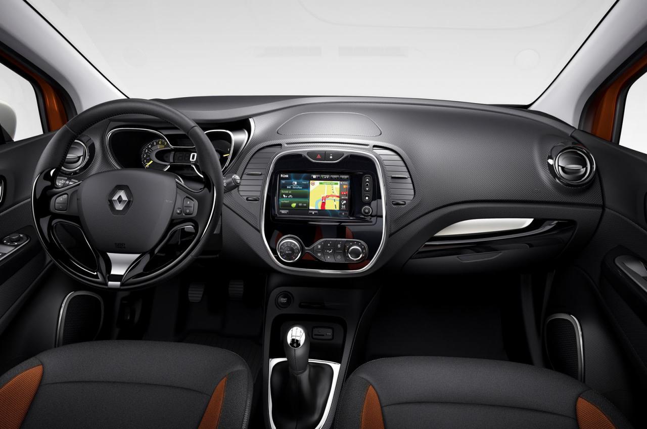 Renault Captur 34 Wide Car Wallpaper
