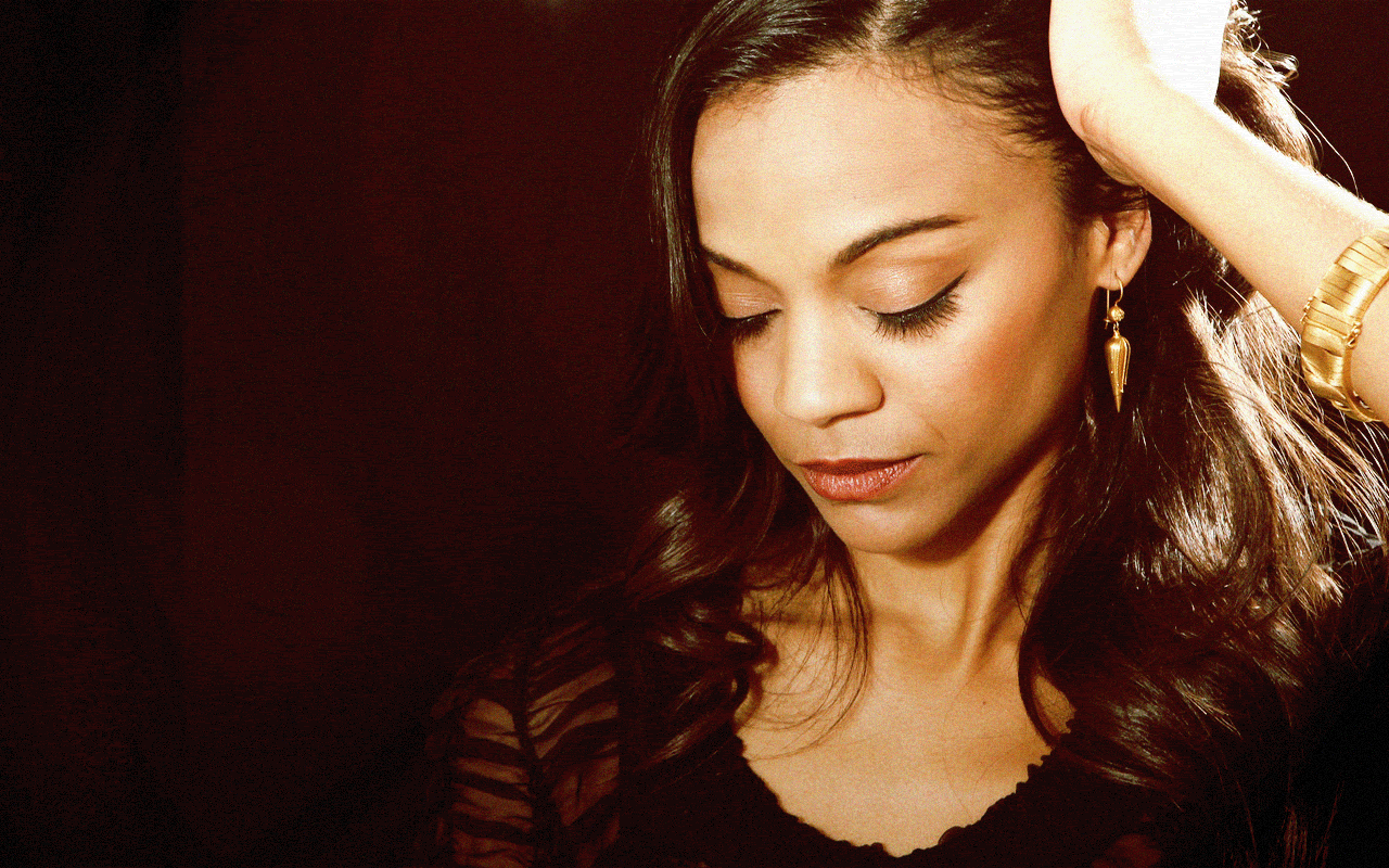 HD Wallpaper: Hollywood Actress Zoe Saldana calvin klein HD Wallpaper