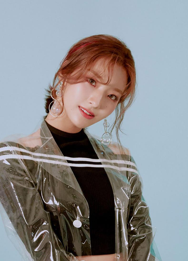 how to stan: fromis_9