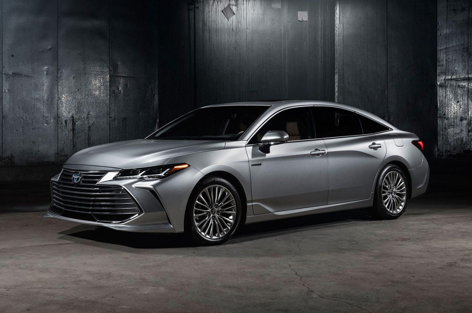 Toyota Camry Front HD Wallpaper