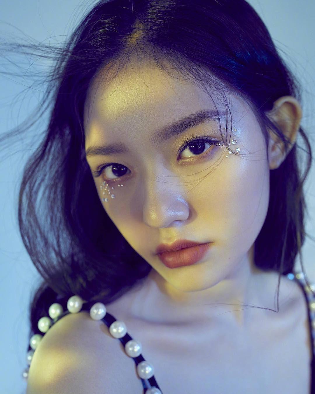 Lin Yun. Ling yun. Instagram posts, Korean girl, Instagram
